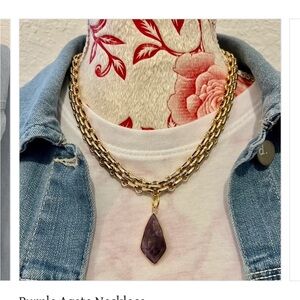 Purple Agate on chunky gold chain. 18” length. Gold plated.